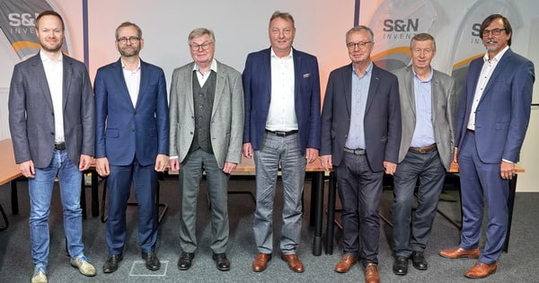 Vorstand und Aufsichtsrat